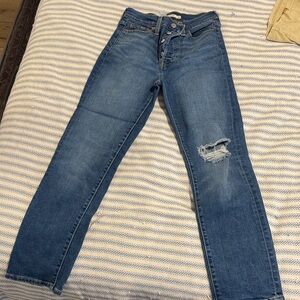 Levi's Women's Wedgie Straight Leg Jeans in Blue